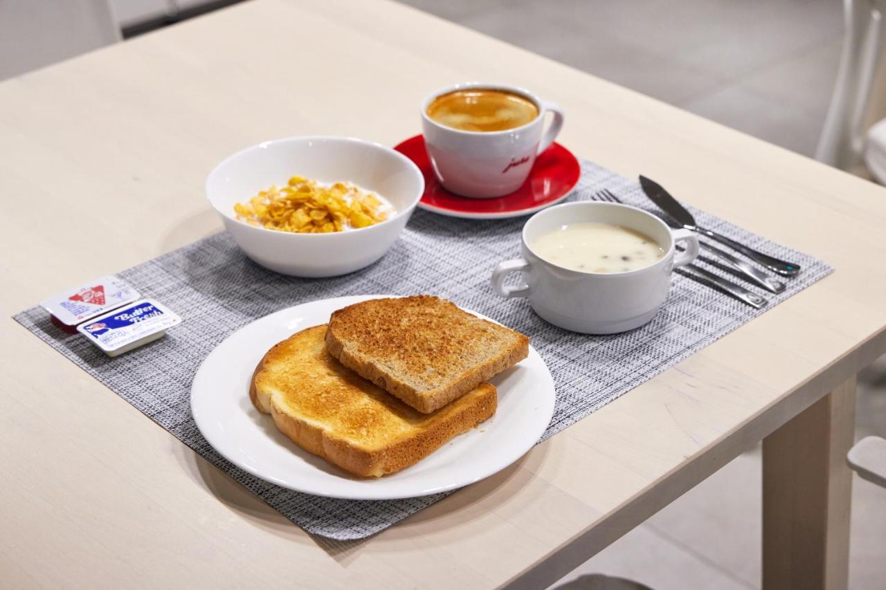Creto Hotel Myeongdong Seoel Buitenkant foto